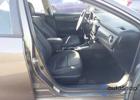 2017 Toyota Corolla Le z USA, uszkodzony, nr VIN 5YFBURHE2HP722637